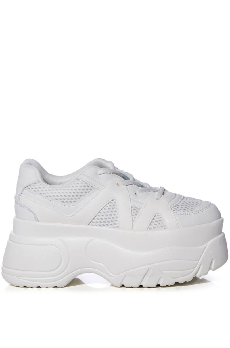 AZALEA WANG JUTTA FLATFORM SNEAKER IN WHITE in WHITE