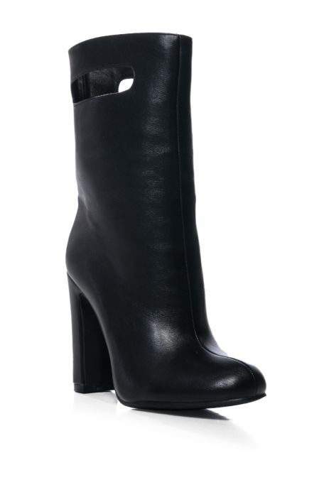 AZALEA WANG NAYELI CHUNKY HANDLE BOOTIE IN BLACK