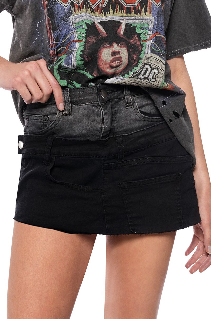 NOTICE ME DENIM MINI SKIRT IN BLACK GREY