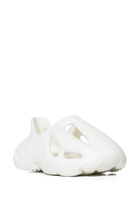 A NEW DAY FOAM TRAINER IN WHITE