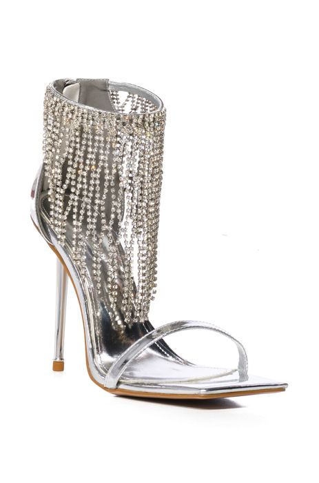 AZALEA WANG EMPRESS SILVER RHINESTONE DRAPE SANDAL IN SILVER