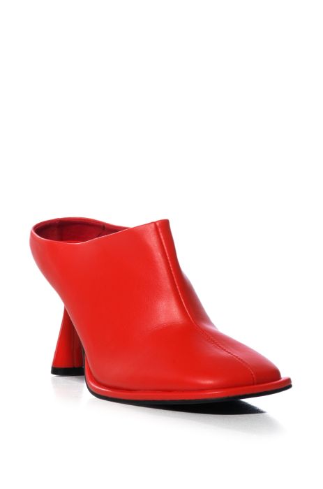 AZALEA WANG FRANCIA RED PUMP IN RED