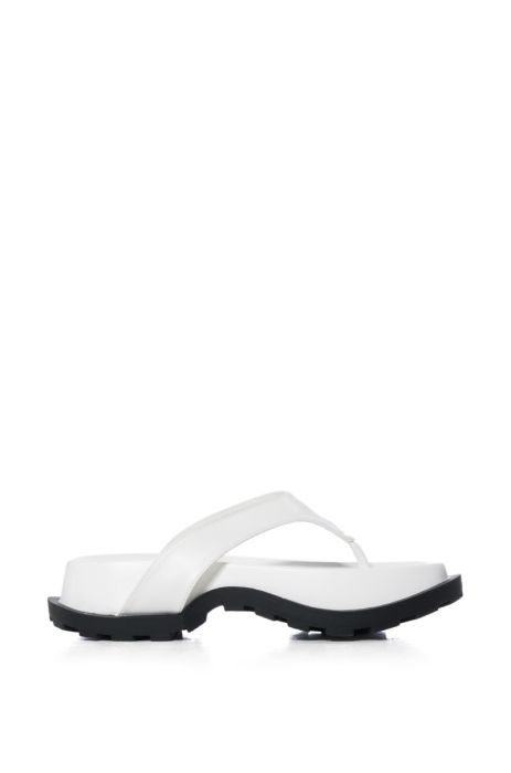 AZALEA WANG GET THE LOOK 2 IN 1 FLIP FLOP LEG WARMER SANDAL IN WHITE