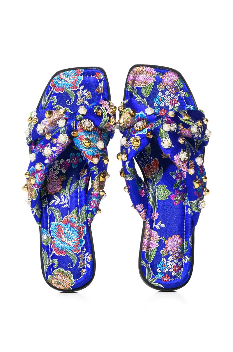 AZALEA WANG IN THE GARDEN EMBELLISHED SLIDES IN BLUE