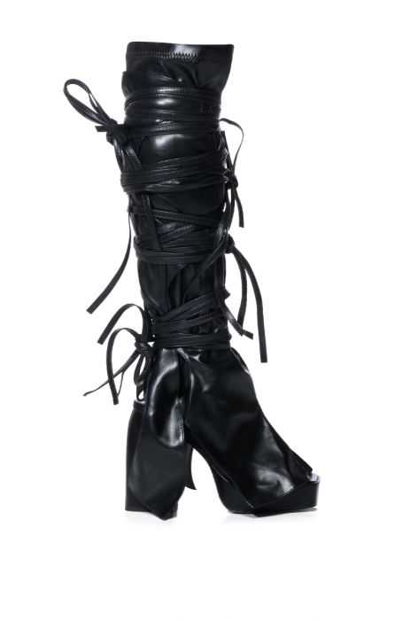 AZALEA WANG LENNOX 2 IN 1 STRAPPY SANDAL IN BLACK