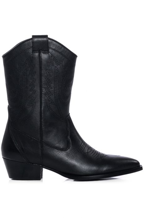 AZALEA WANG GENUINE LEATHER MOCO BLACK WESTERN BOOT in BLACK