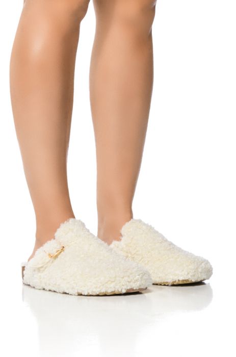 AZALEA WANG TAHLA SHERPA CLOG IN WHITE