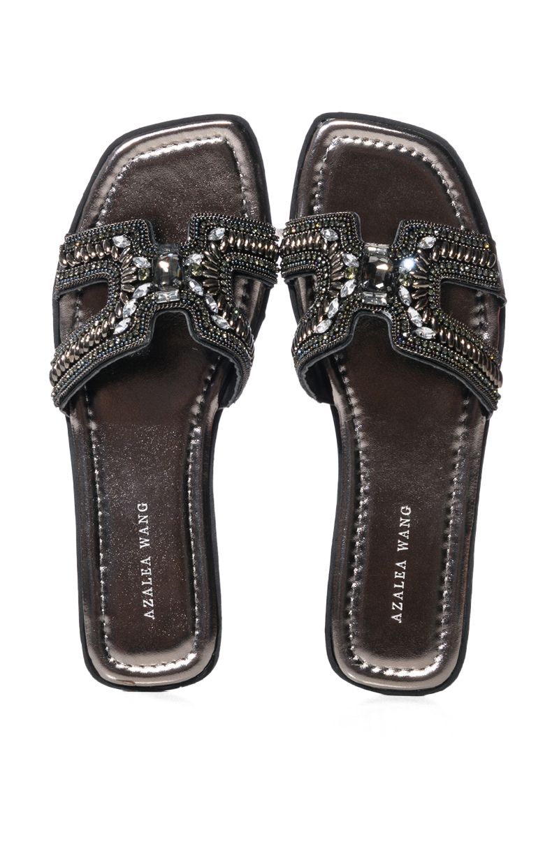 AZALEA WANG TULUM EMBELLISHED FLAT SANDAL IN BLACK