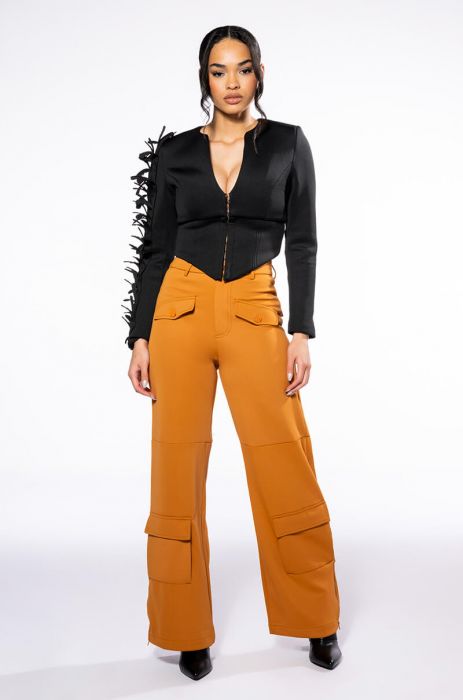 ELEVATED CARGO PANTS IN RUST
