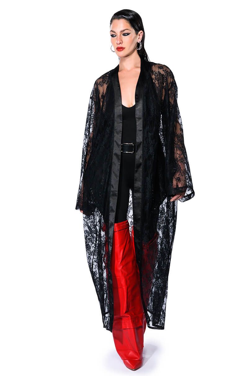 FURY LACE BOXING KIMONO in BLACK