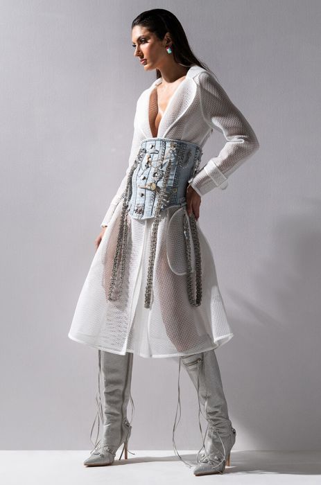 HATE THE PLAYER MESH TRENCH in WHITE
