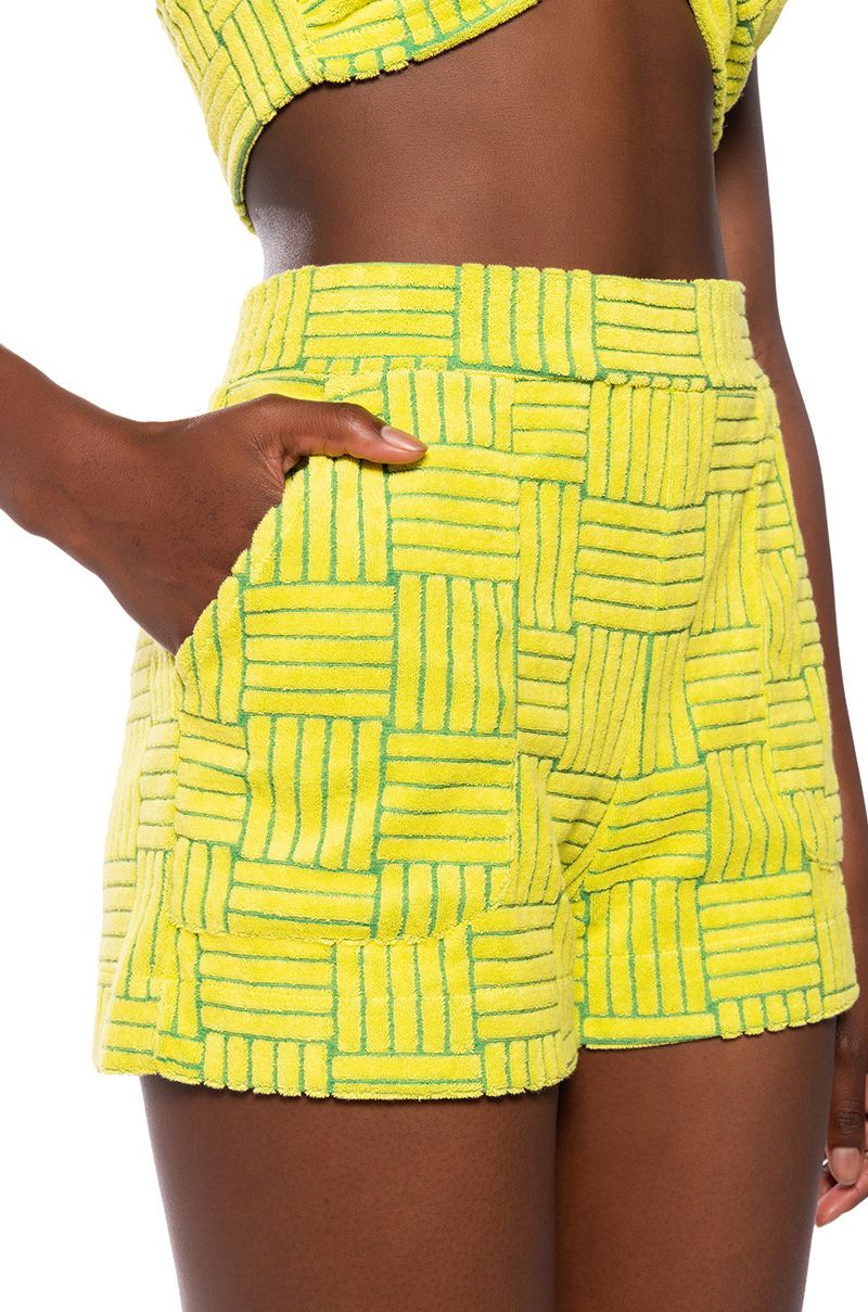 JET SET TEXTURED HIGH WAIST SHORT in green multi