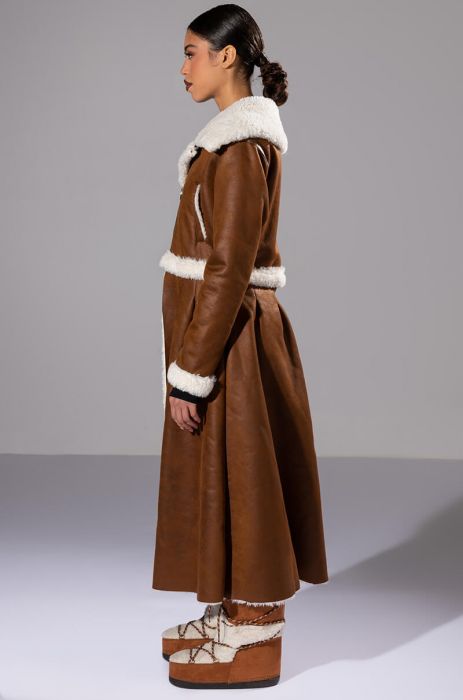 NEW AVIATOR TRENCH WITH ZIP OFF TAIL in CAMEL
