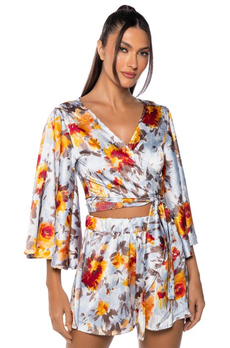 PRETTIEST PROBLEM BLOUSE AND SHORT SET IN BLUE MULTI