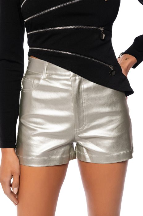 SEASIDE LOVER SHORTS IN GOLD SILVER
