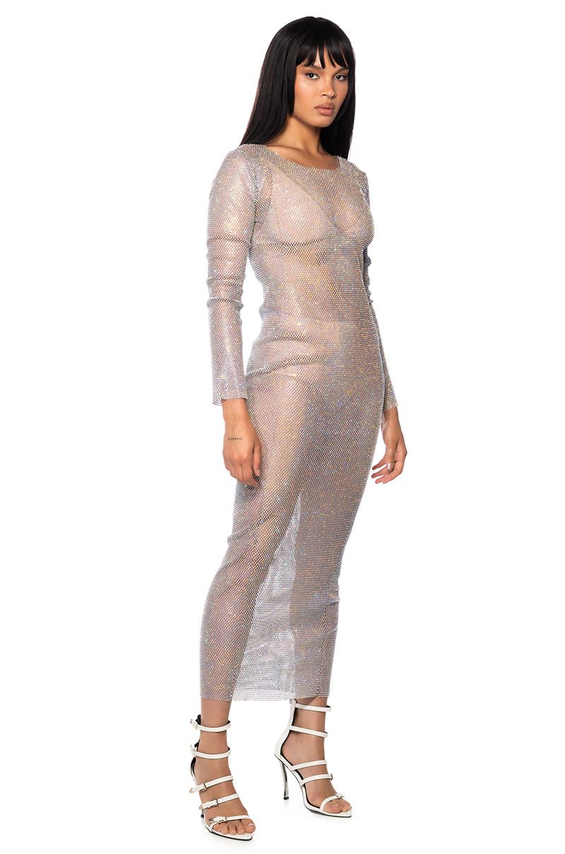 SHOW STOPPER MAXI DRESS IN SILVER
